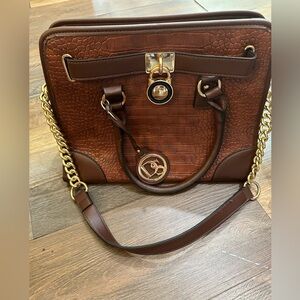 Dasein faux leather structured shoulder bag